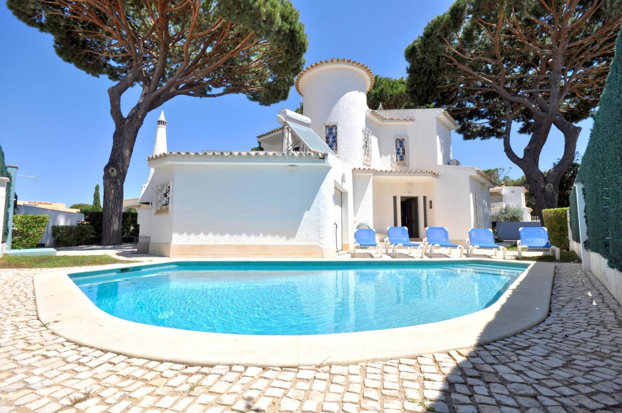 Private Pool Villa Walking Distance To The Centre Loule Exterior photo