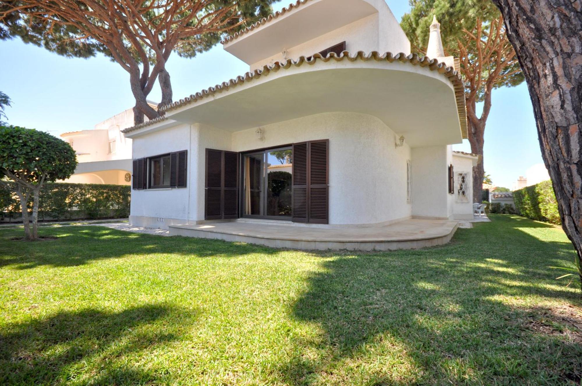 Private Pool Villa Walking Distance To The Centre Loule Exterior photo